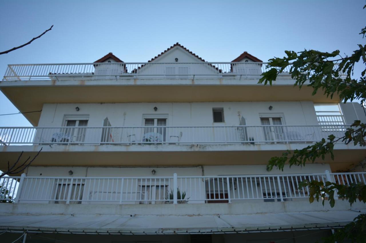 Fiore Pensionat Akrotiri (Zakynthos)